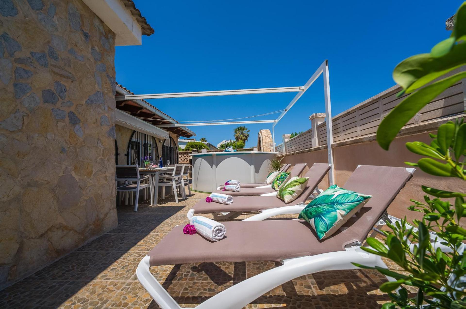 Ideal Property Mallorca - Villa Xisco Alcudia  Exterior photo